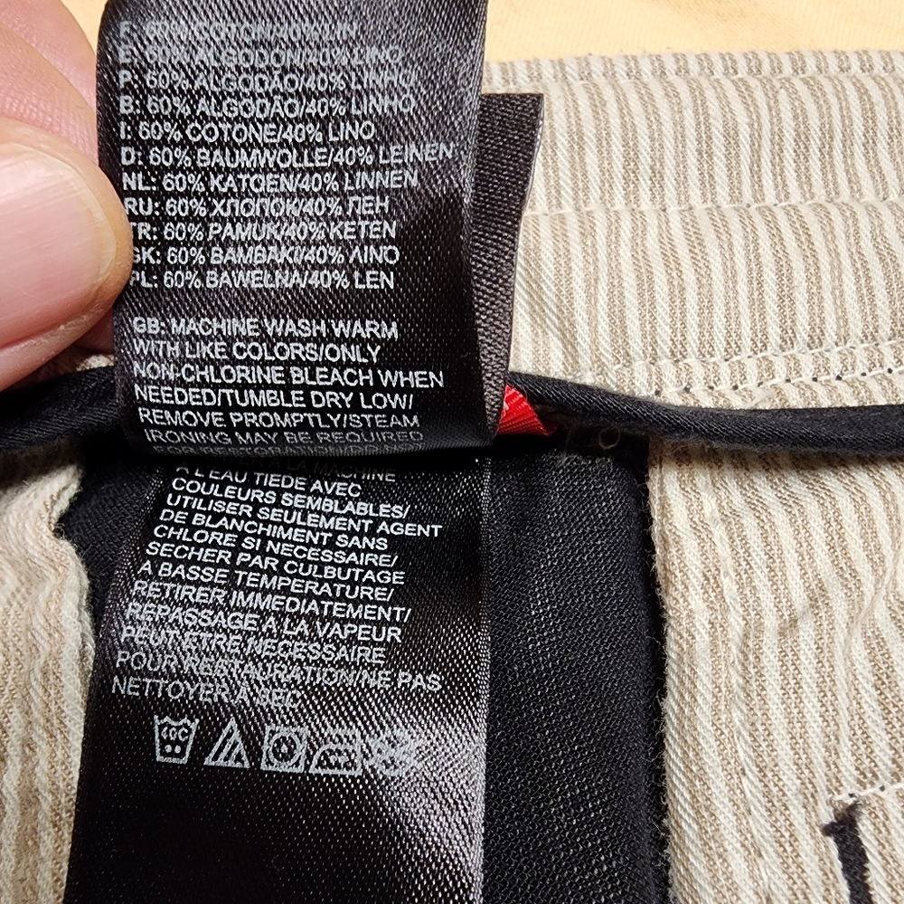 The North Face Ladies Hiking Capris, Black, Size 10 - Picture 4 of 8